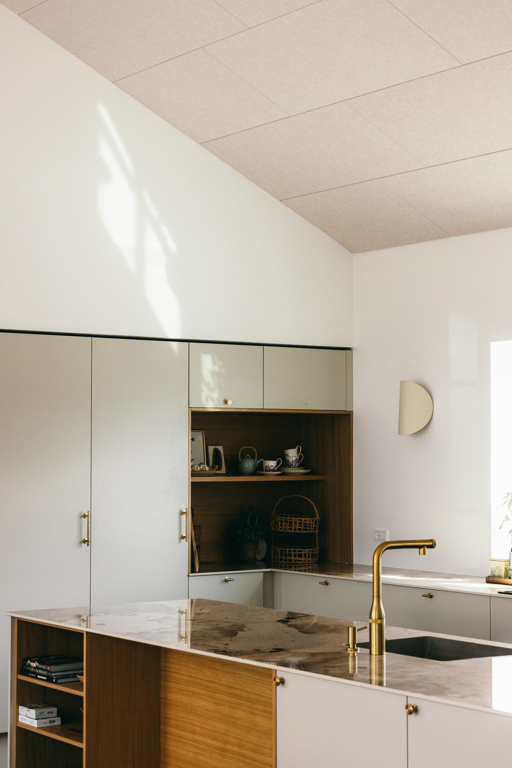 Arku Rectangular 1200 x 600 mm